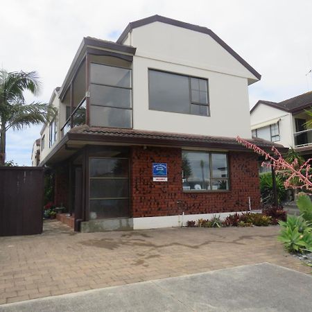 Downtown Mount B And B Mount Maunganui Exteriör bild